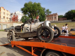 Bill loading the model A